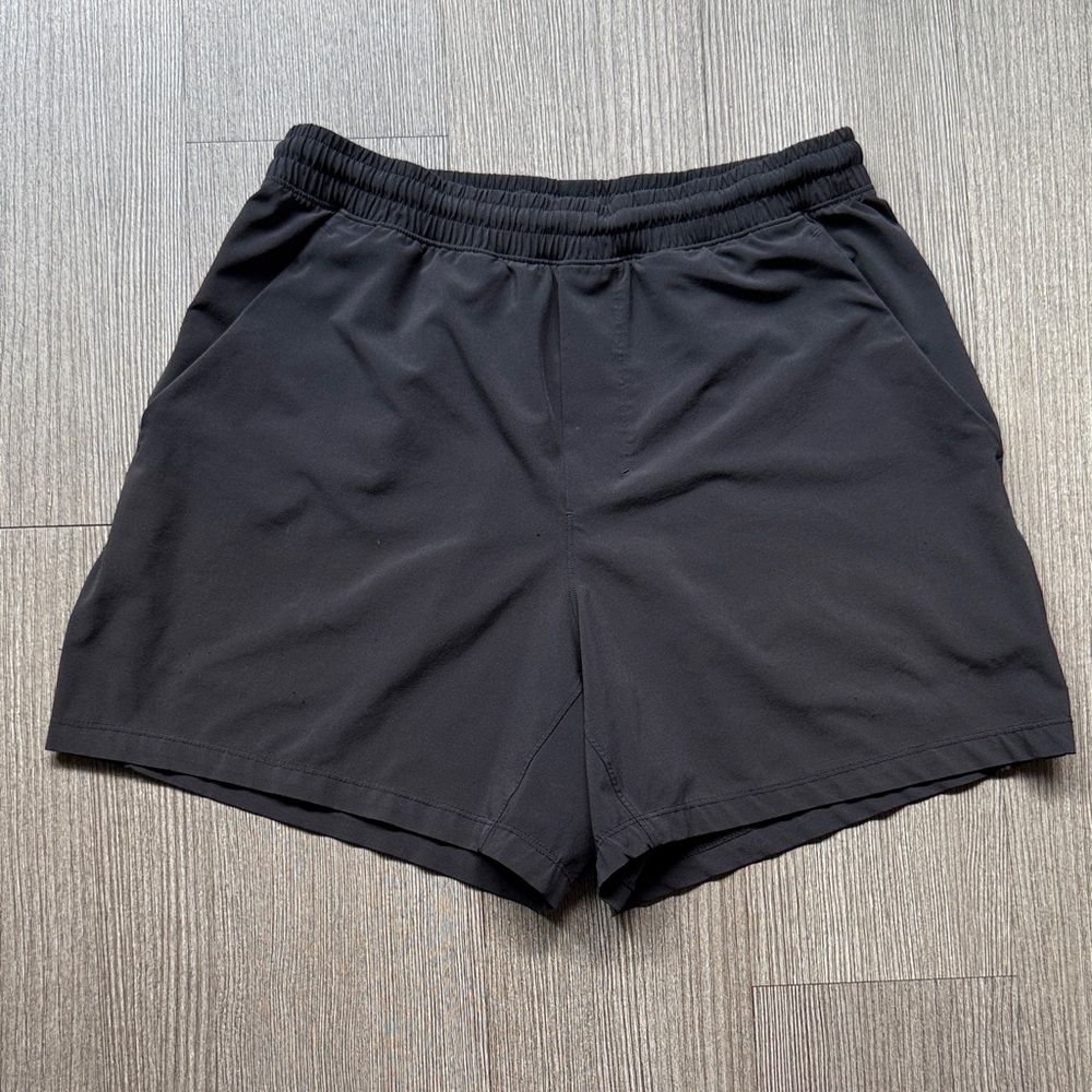 Lululemon Pace Breaker Linerless 5”